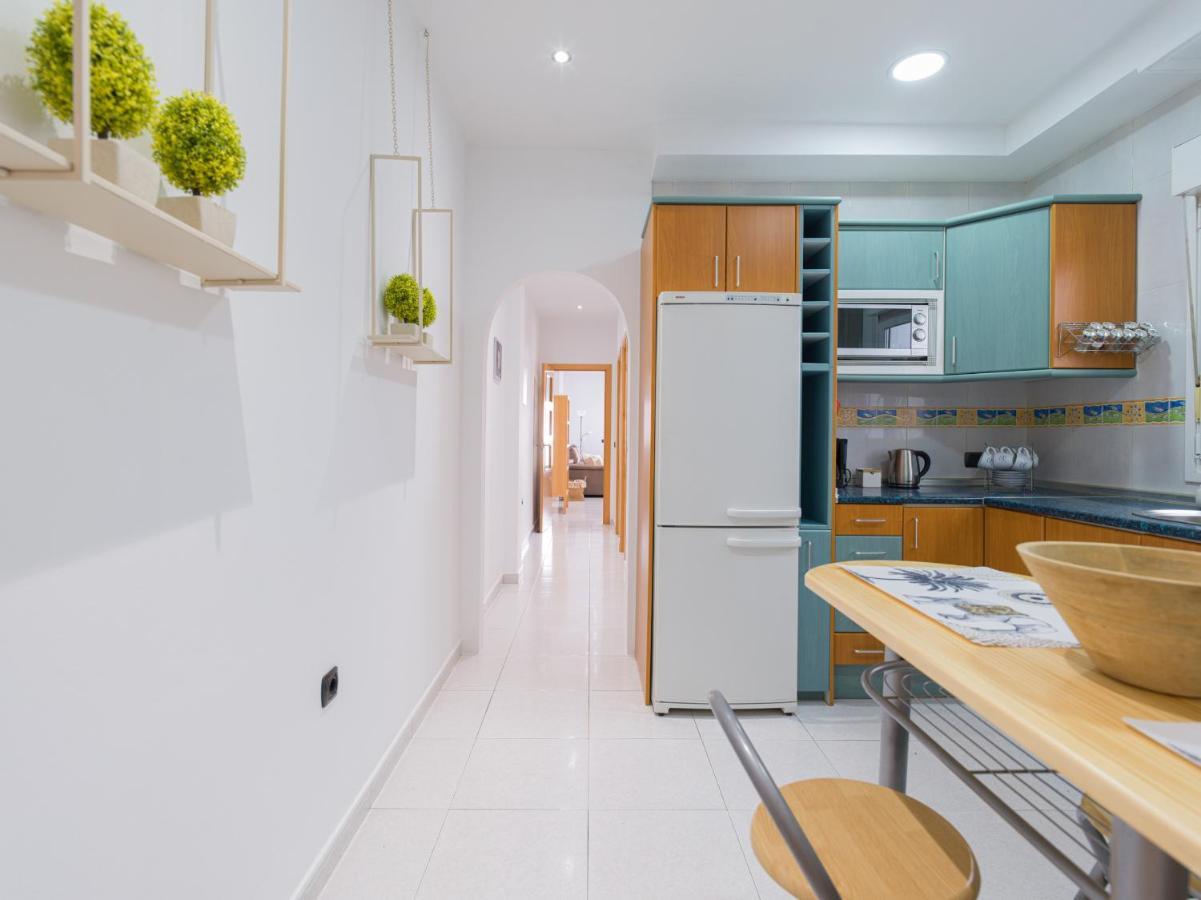 Homeforguest Modern Apartment In The Centre Of Puerto Del Rosario Puerto del Rosario  Exterior photo